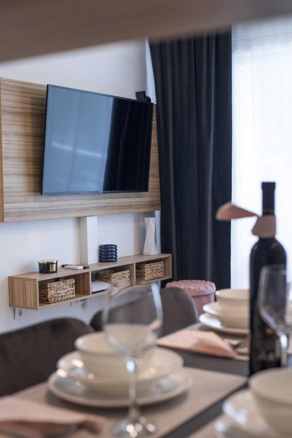 Turquoise River View, Apartma Omis